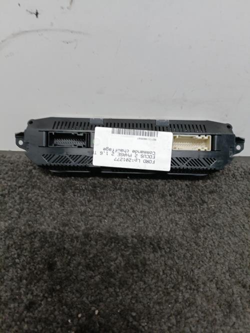 Image Commande chauffage - FORD FOCUS 2