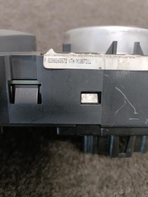 Image Commande chauffage - RENAULT SCENIC 2