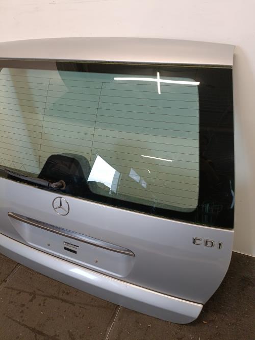 Image Malle/Hayon arriere - MERCEDES CLASSE M 163