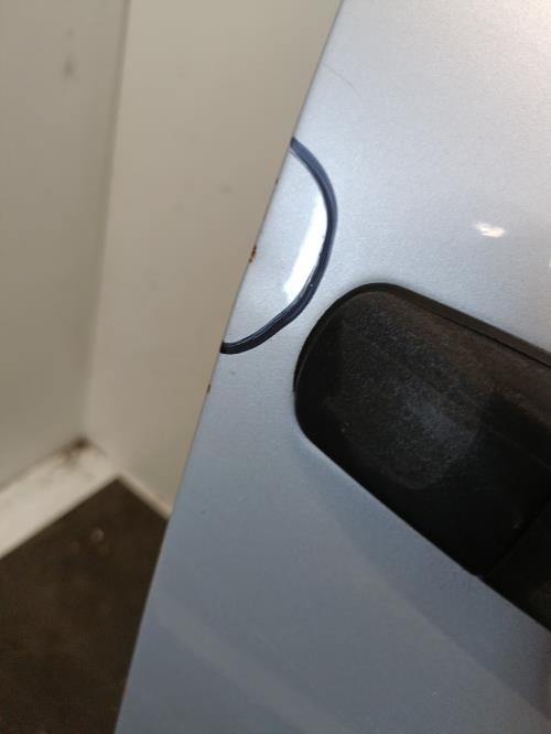 Image Porte avant droit - MERCEDES CLASSE M 163