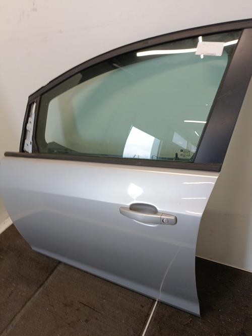 Image Porte avant gauche - OPEL ASTRA J