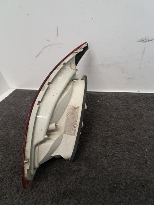 Image Feu arriere secondaire gauche (feux) - OPEL ASTRA J