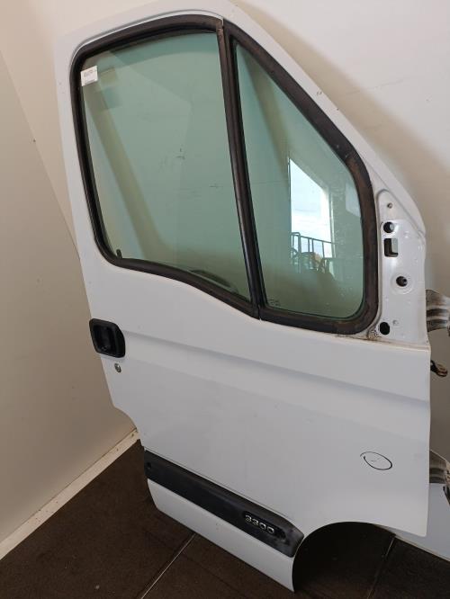 Image Porte avant droit - OPEL MOVANO A