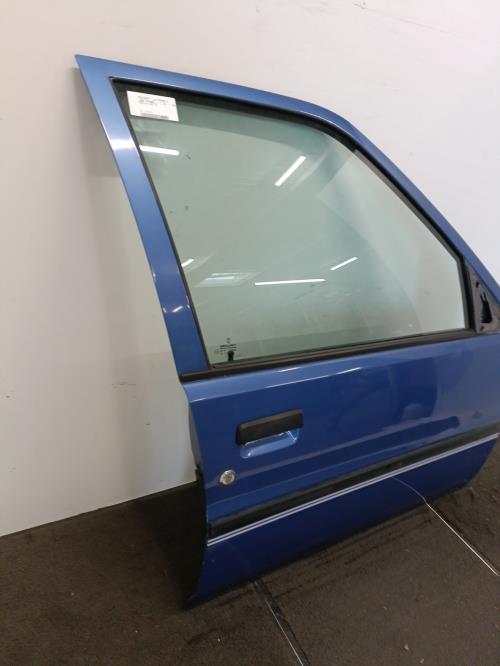 Image Porte avant droit - PEUGEOT 106