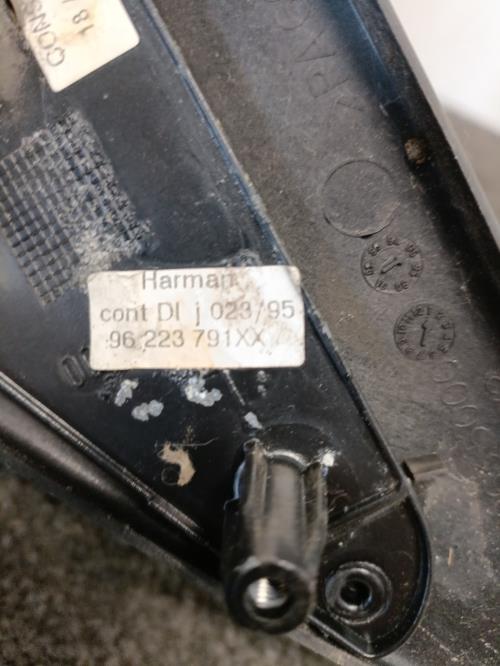 Image Retroviseur gauche - PEUGEOT 106