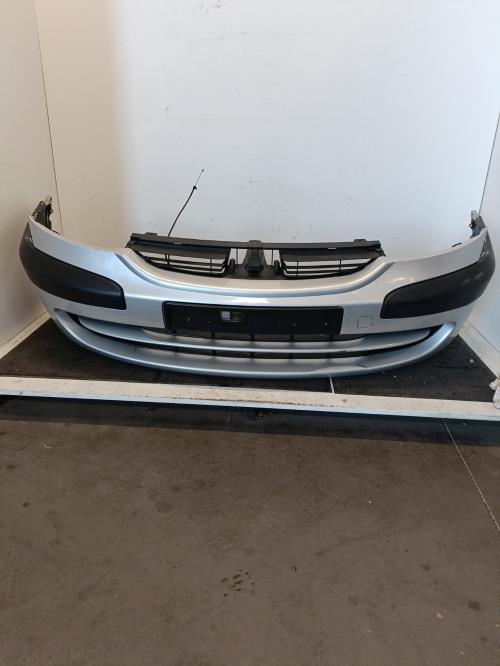 Image Pare choc avant - CITROEN C8