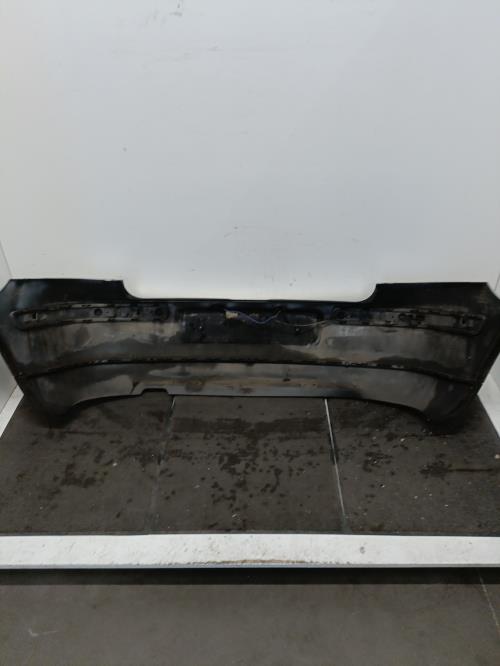 Image Pare choc arriere - VOLKSWAGEN GOLF 4