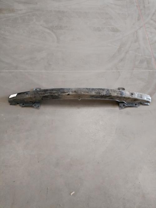 Image Renfort pare choc avant (traverse) - VOLKSWAGEN GOLF 4