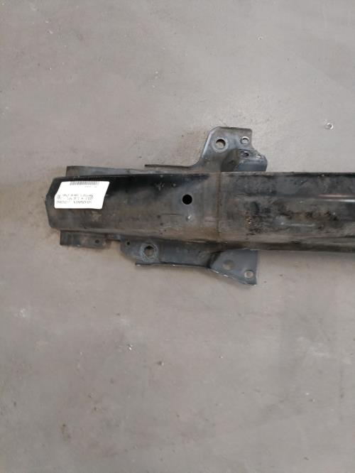 Image Renfort pare choc avant (traverse) - VOLKSWAGEN GOLF 4