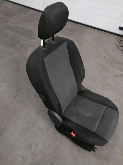 Image Siege avant gauche - CITROEN BERLINGO 3 M