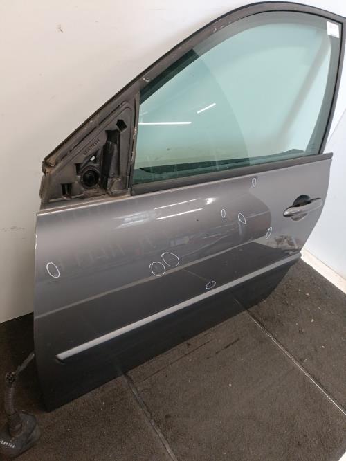 Image Porte avant gauche - RENAULT MEGANE 2