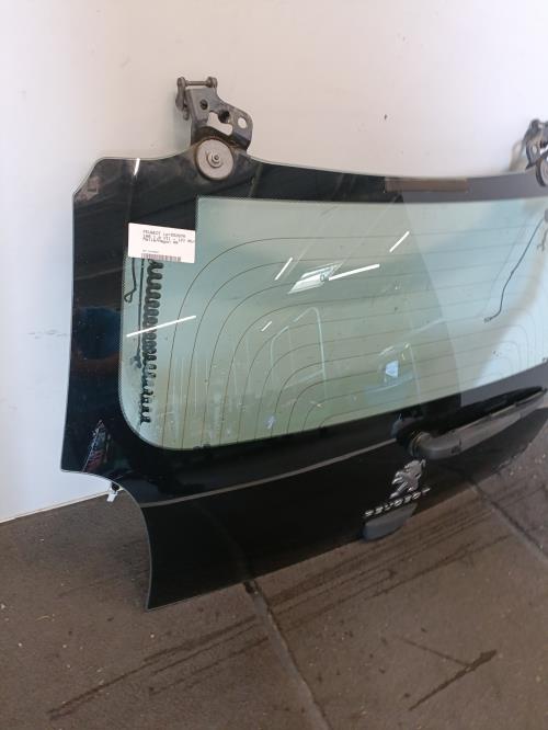 Image Lunette arriere - PEUGEOT 108