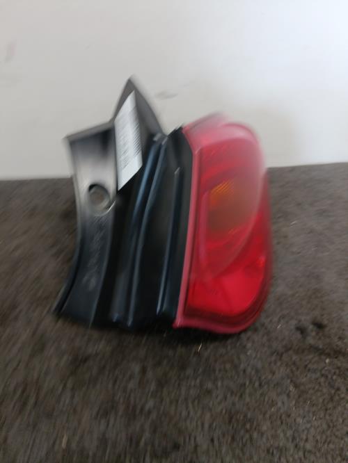 Image Feu arriere principal droit (feux) - ALFA ROMEO GIULIETTA 2