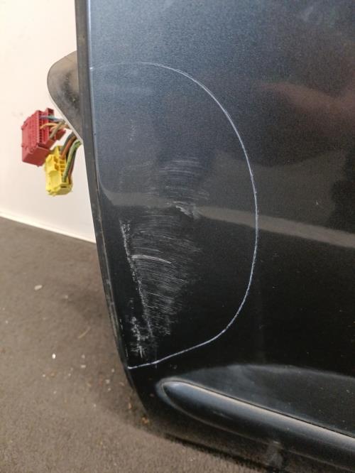 Image Porte avant gauche - PEUGEOT 5008 1