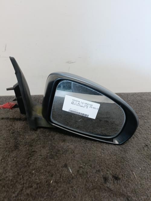 Image Retroviseur droit - TOYOTA IQ