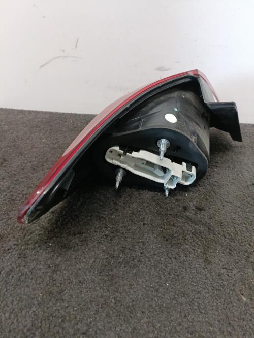 Image Feu arriere principal droit (feux) - VOLKSWAGEN PASSAT 5