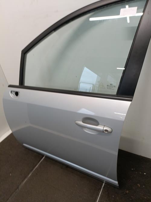 Image Porte avant gauche - KIA CARENS 3