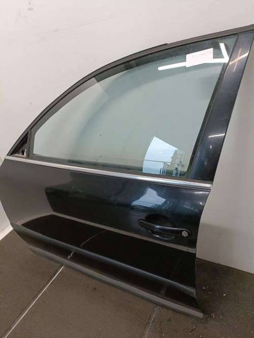 Image Porte avant gauche - VOLKSWAGEN PASSAT 4