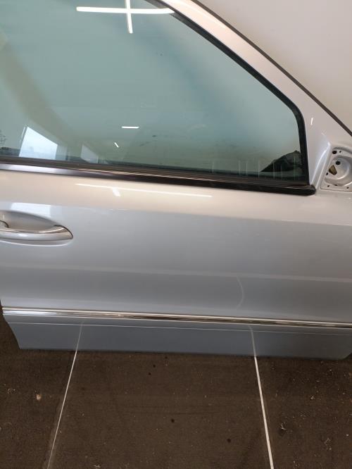Image Porte avant droit - MERCEDES CLASSE E 211