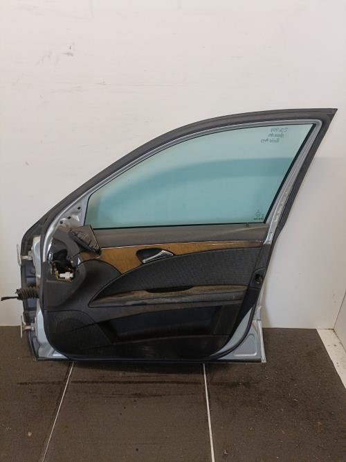 Image Porte avant droit - MERCEDES CLASSE E 211