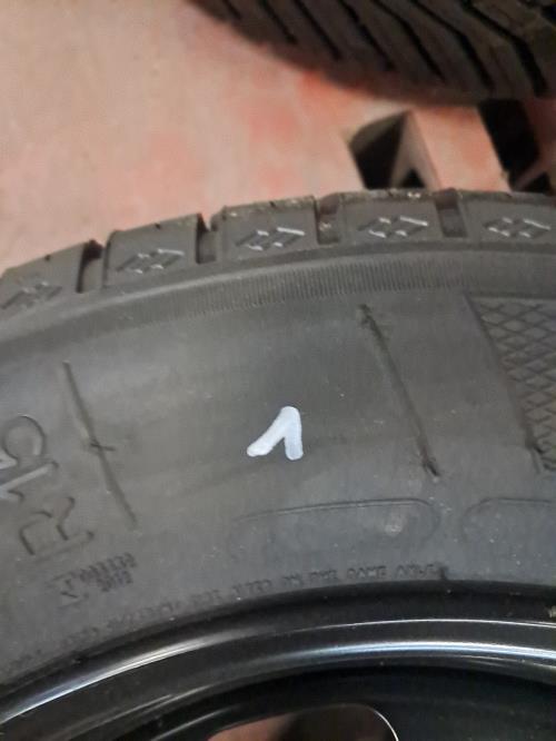 Image Roue de secours - PEUGEOT 208 1