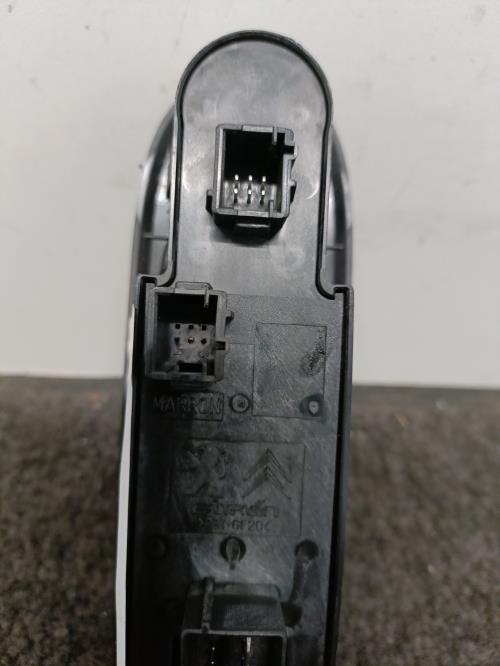 Image Interrupteur de leve vitre avant gauche - PEUGEOT 308 1