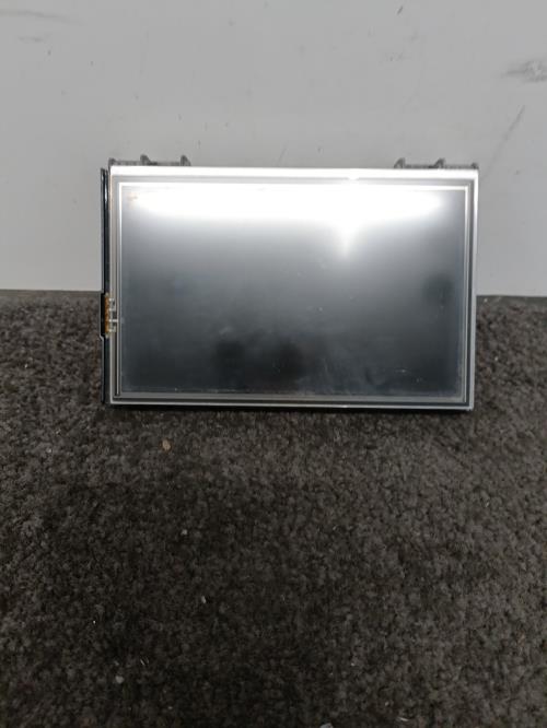 Image Ecran GPS - PEUGEOT 208 1