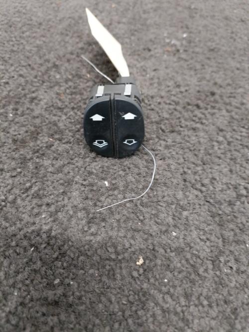 Image Interrupteur de leve vitre avant gauche - FORD FUSION