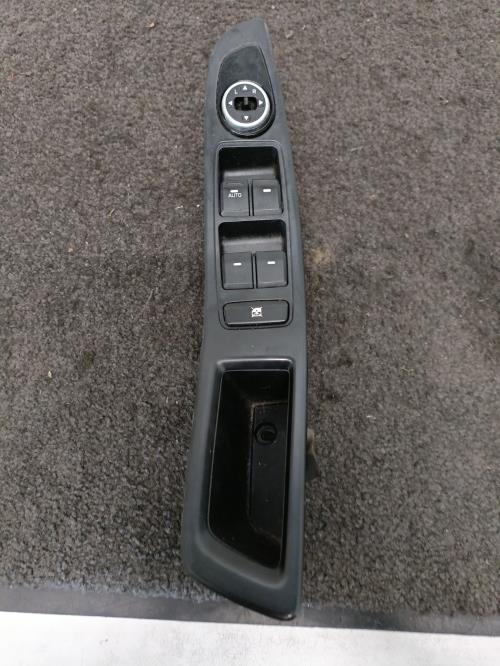 Image Interrupteur de leve vitre avant gauche - HYUNDAI I 20 2