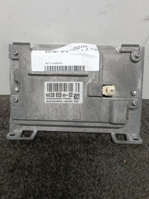 Image Ecran GPS - PEUGEOT 208 1