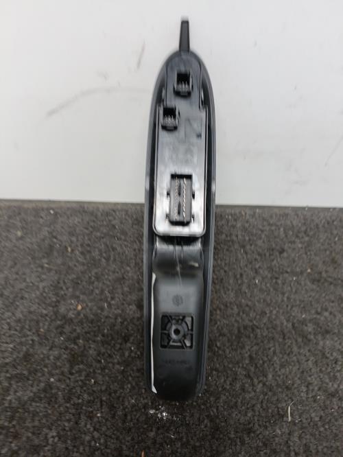 Image Interrupteur de leve vitre avant gauche - CITROEN C4 2