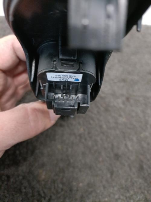 Image Interrupteur de leve vitre avant gauche - VOLKSWAGEN PASSAT 5