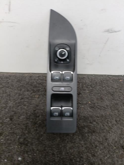 Image Interrupteur de leve vitre avant gauche - VOLKSWAGEN PASSAT 5