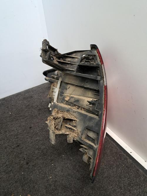 Image Feu arriere principal droit (feux) - CITROEN C4 PICASSO 1