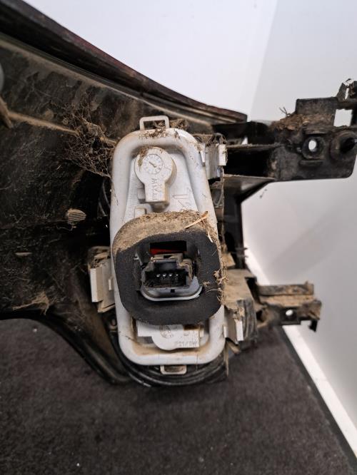 Image Feu arriere principal droit (feux) - CITROEN C4 PICASSO 1