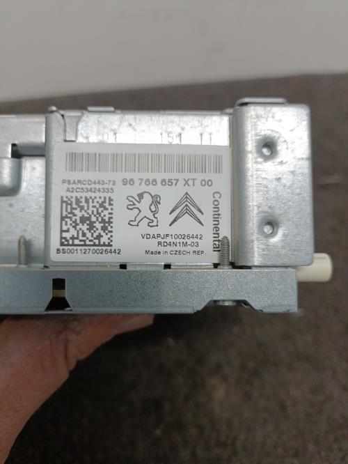 Image Autoradio d'origine - CITROEN C4 PICASSO 1