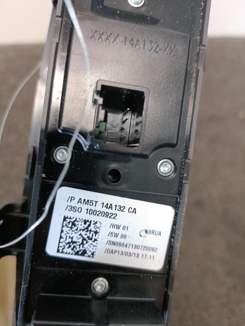 Image Interrupteur de leve vitre avant gauche - FORD FOCUS 3