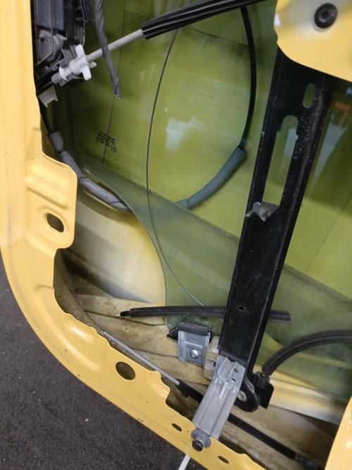 Image Porte avant gauche - SEAT IBIZA 4