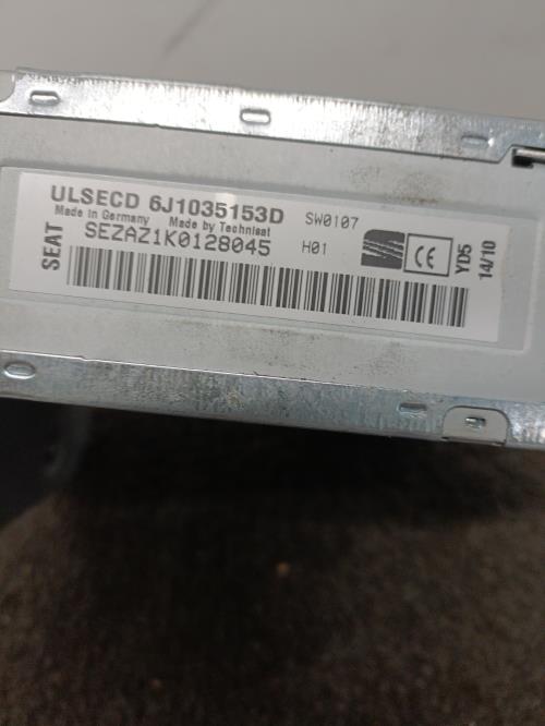 Image Autoradio d'origine - SEAT IBIZA 4