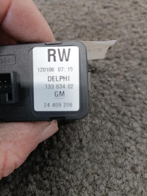 Image Interrupteur de leve vitre avant gauche - OPEL MERIVA A