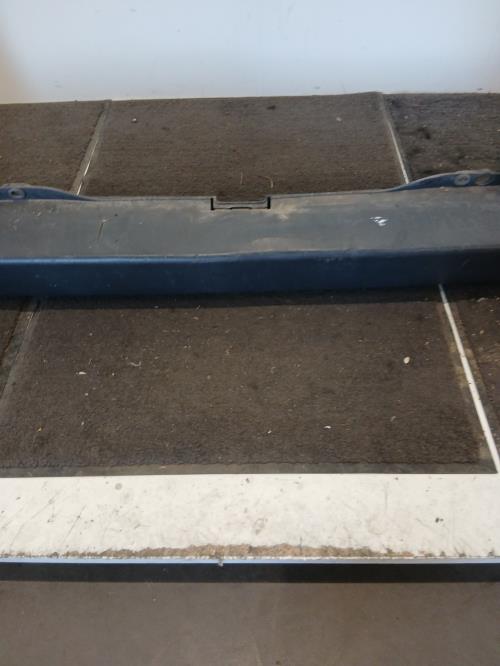 Image Pare choc arriere - MERCEDES VITO 639