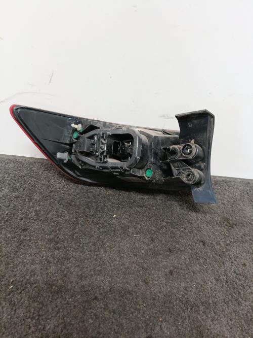Image Feu arriere principal droit (feux) - RENAULT CLIO 4