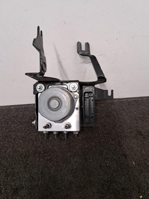 Image Bloc ABS (freins anti-blocage) - RENAULT CLIO 4