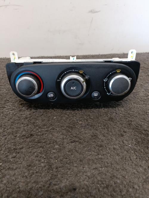 Image Commande chauffage - RENAULT CLIO 4
