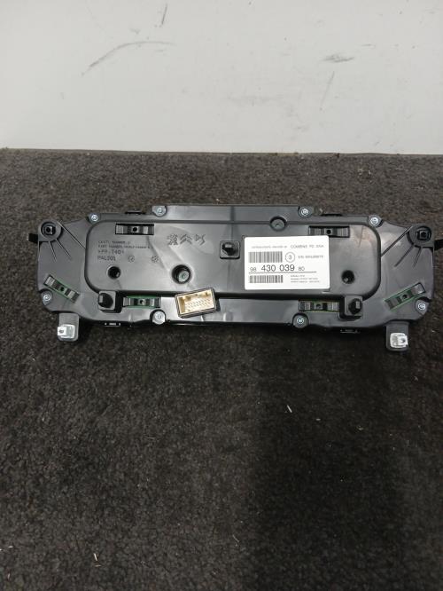 Image Compteur - PEUGEOT 208 2