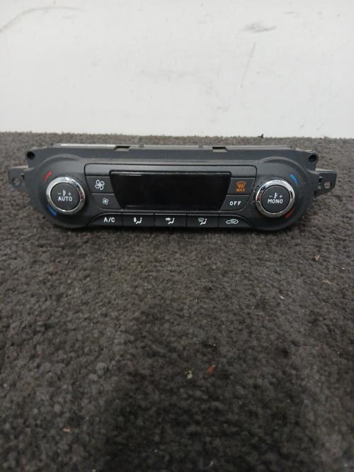 Image Commande chauffage - FORD FOCUS 2