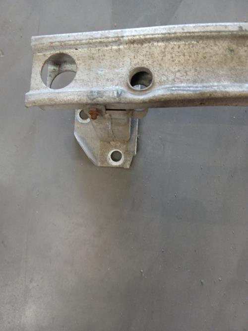 Image Renfort pare choc avant (traverse) - RENAULT CLIO 3