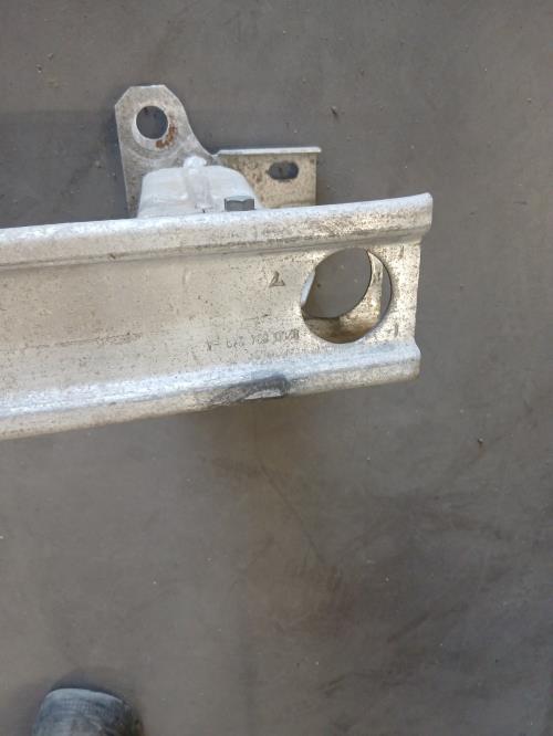 Image Renfort pare choc avant (traverse) - RENAULT CLIO 3