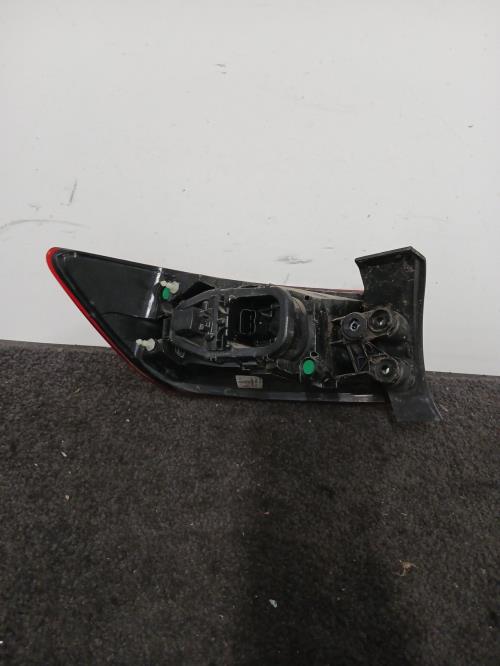 Image Feu arriere principal droit (feux) - RENAULT CLIO 4