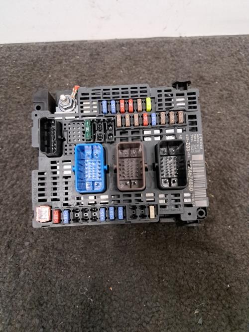 Image Boitier servitude moteur (BSM) - CITROEN C4 GRAND PICASSO 2
